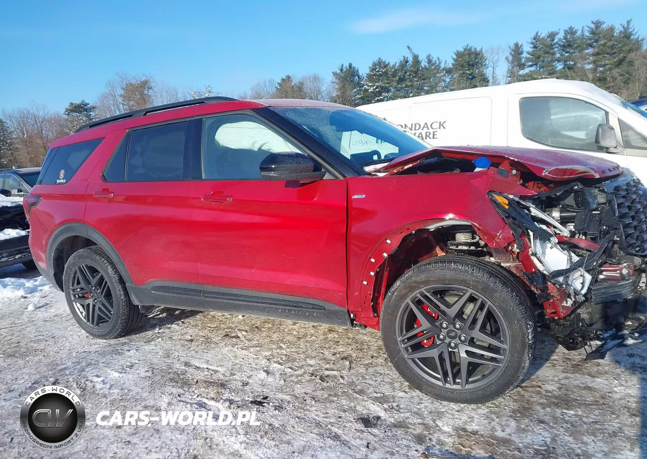 2025 Ford Explorer St-Line VIN:1FMUK8KH5SGC85524 - 13