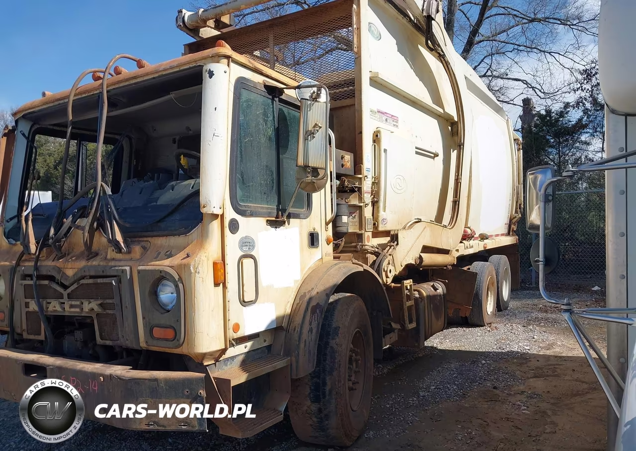 2015 Mack 600 Mru600 VIN:1M2AV04CXFM012597 - 2
