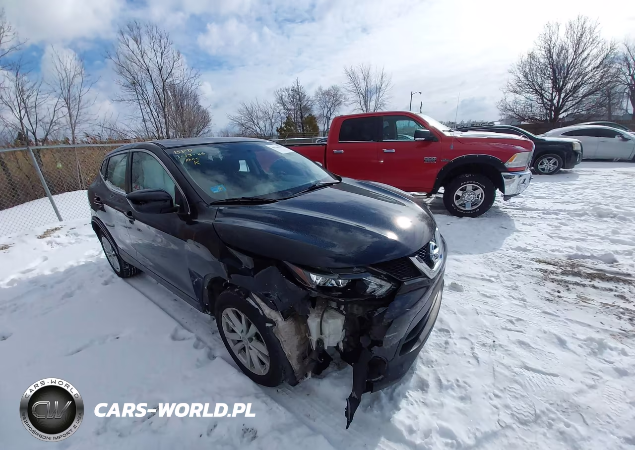 2017 Nissan Rogue Sport S