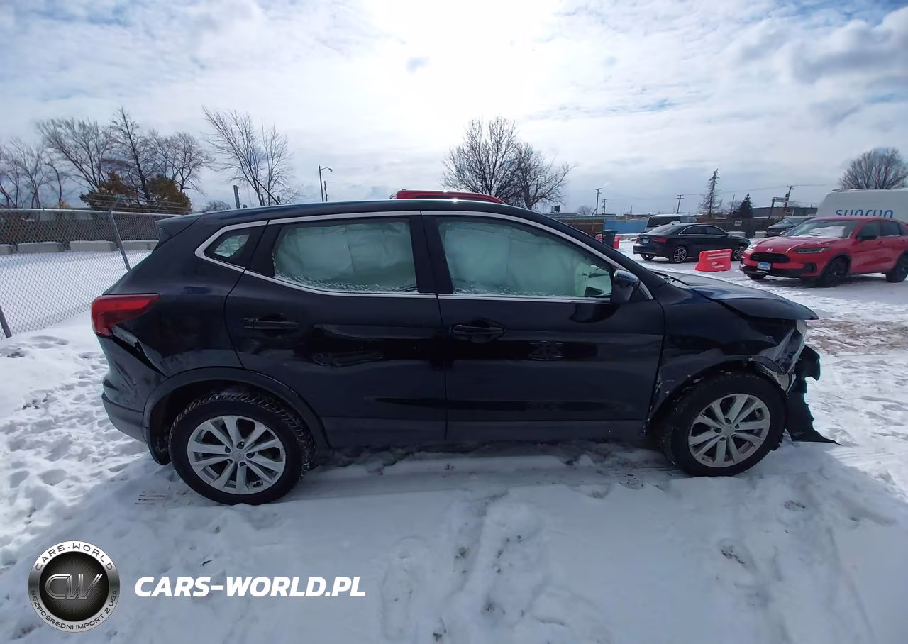2017 Nissan Rogue Sport S VIN:JN1BJ1CR9HW140047 - 13
