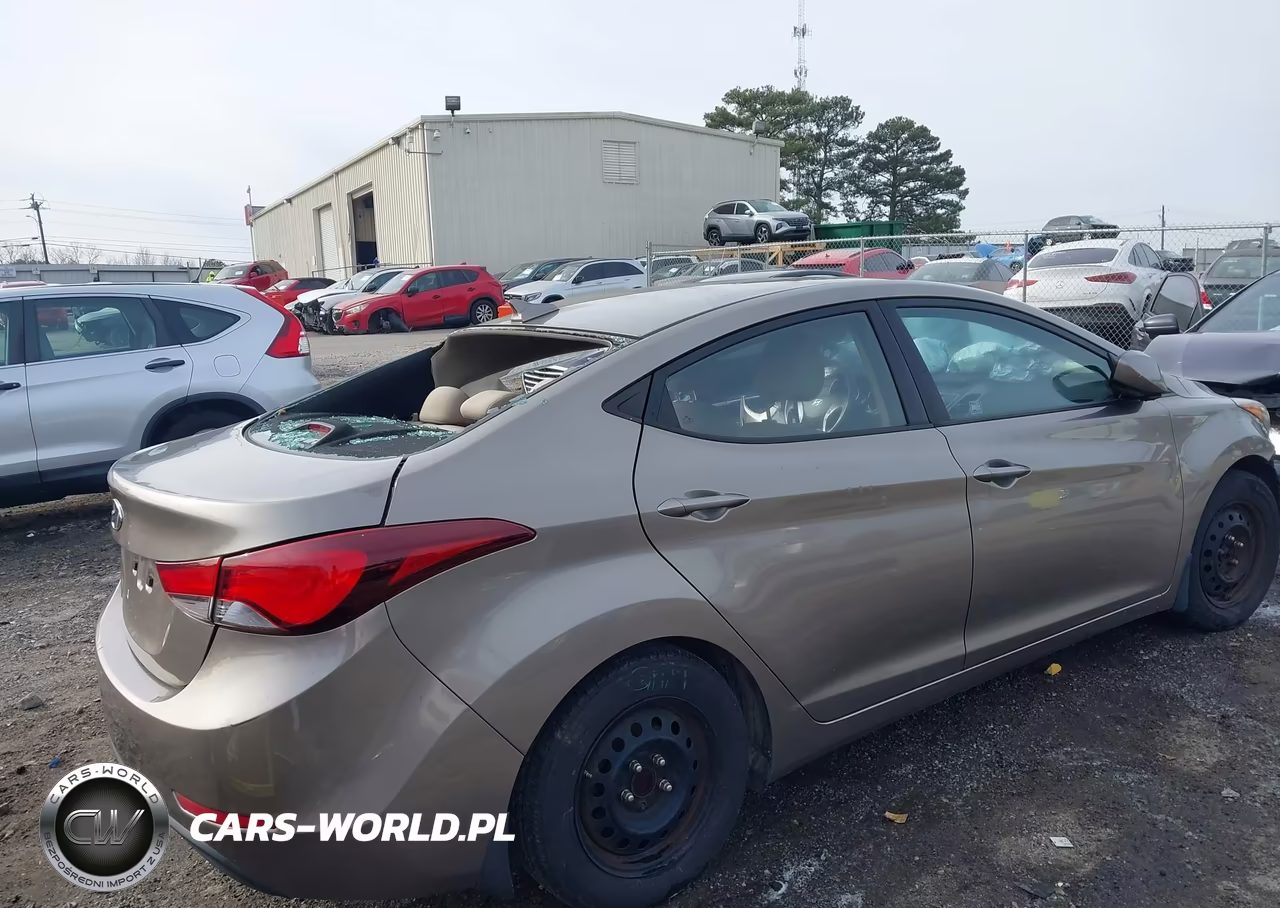 2016 Hyundai Elantra Se VIN:5NPDH4AE4GH771893 - 4