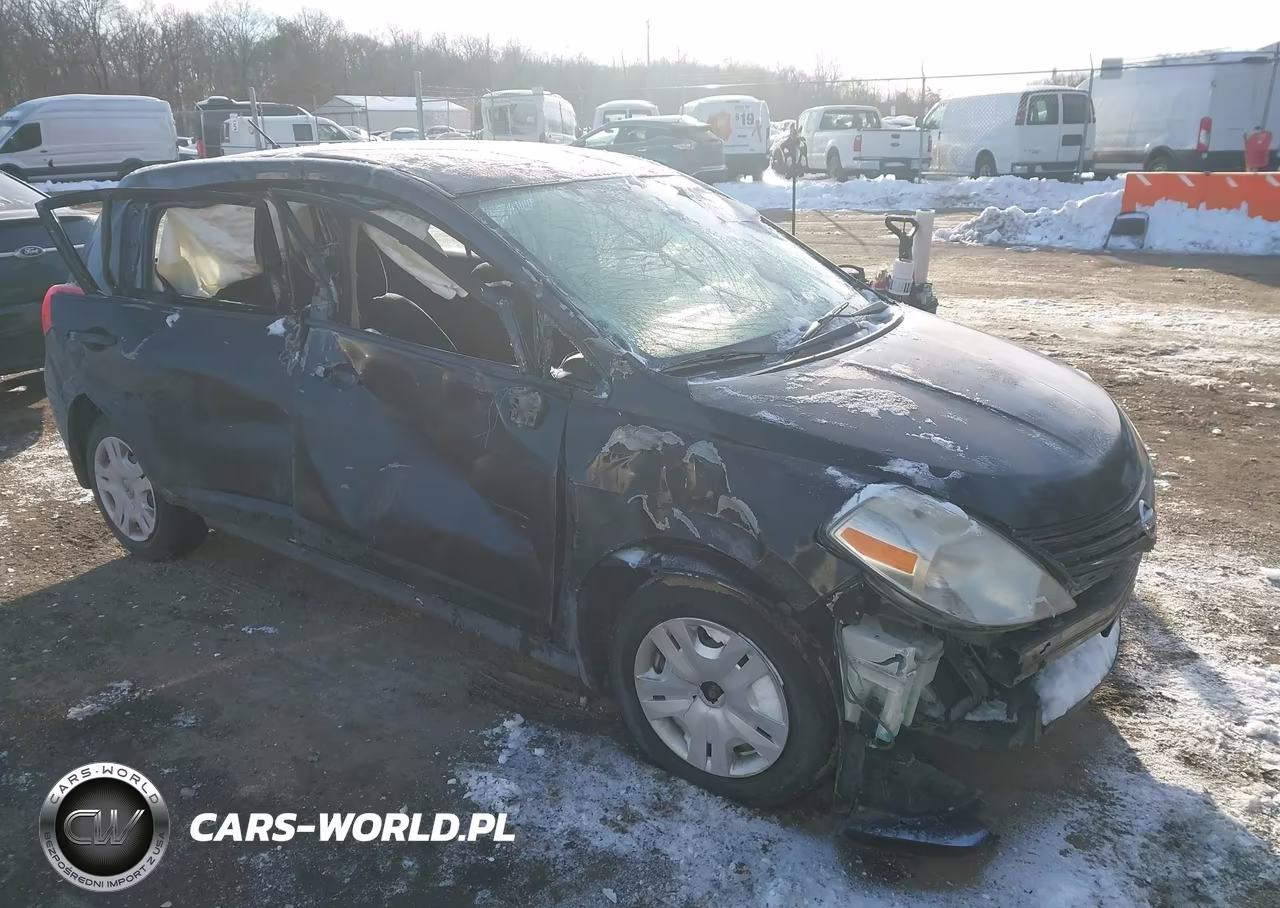 2010 Nissan Versa 1.8S