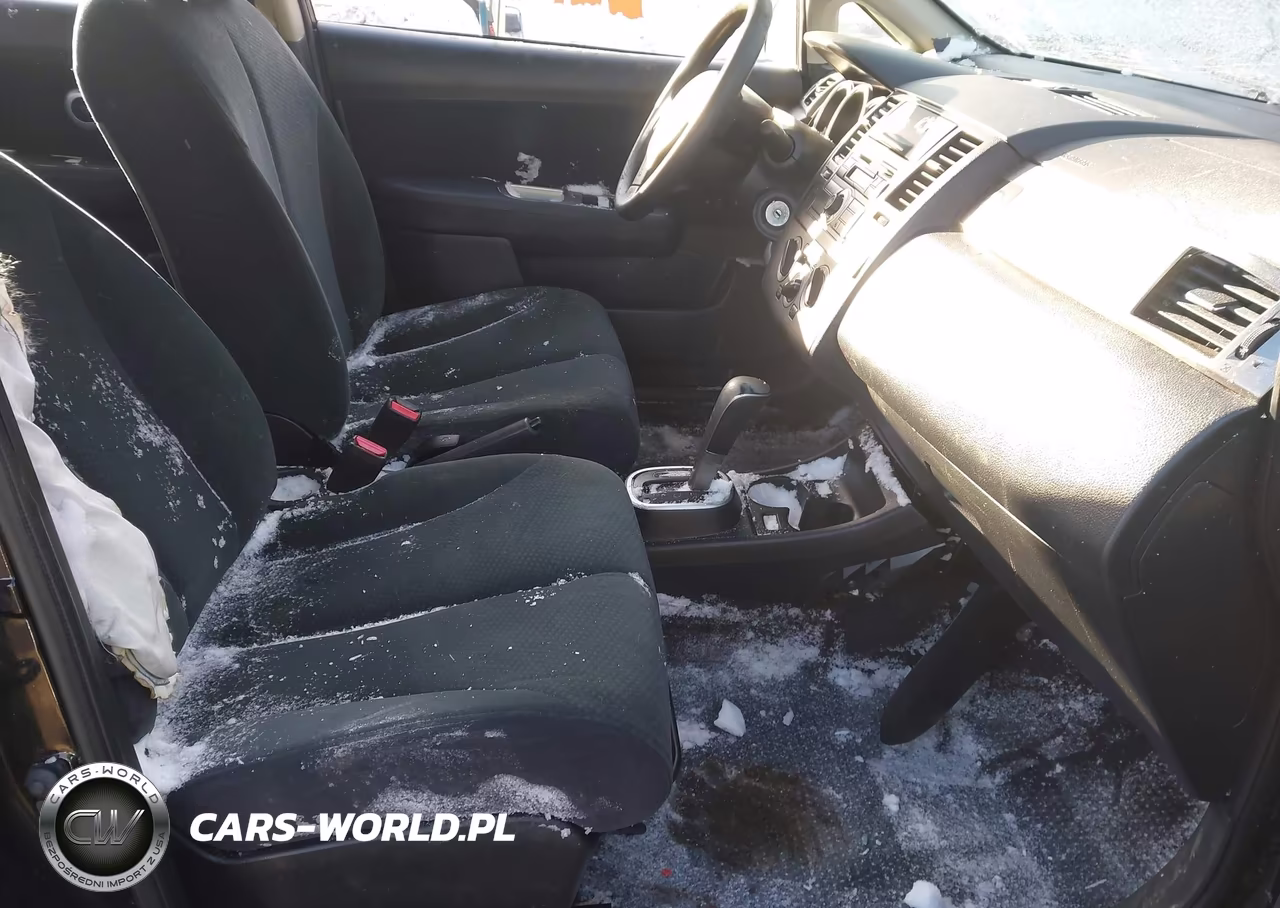 2010 Nissan Versa 1.8S VIN:3N1BC1CP7AL452873 - 5