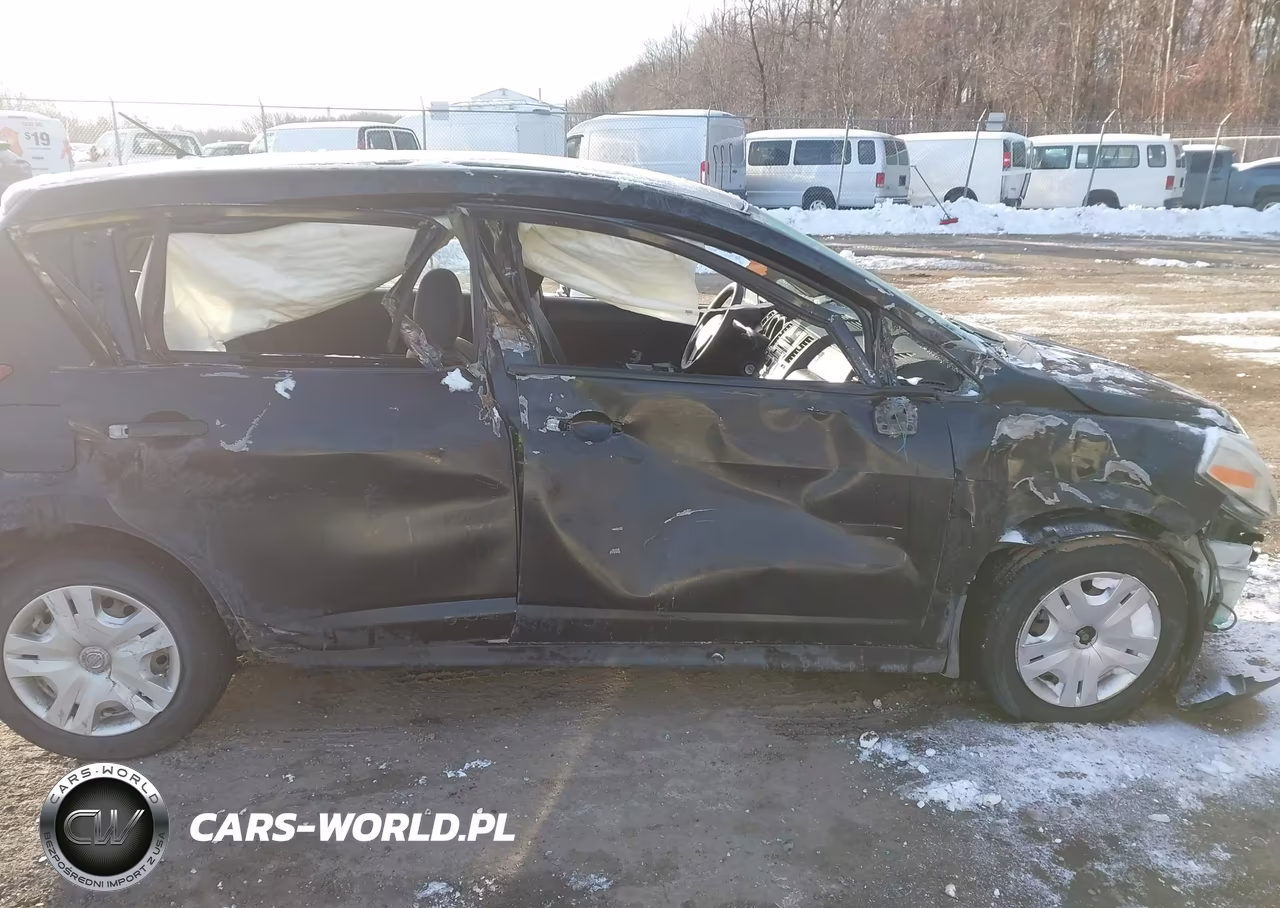 2010 Nissan Versa 1.8S VIN:3N1BC1CP7AL452873 - 6