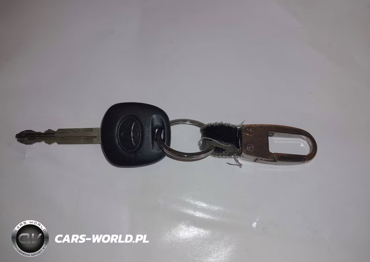 2017 Toyota Corolla Le VIN:2T1BURHE7HC923837 - 11