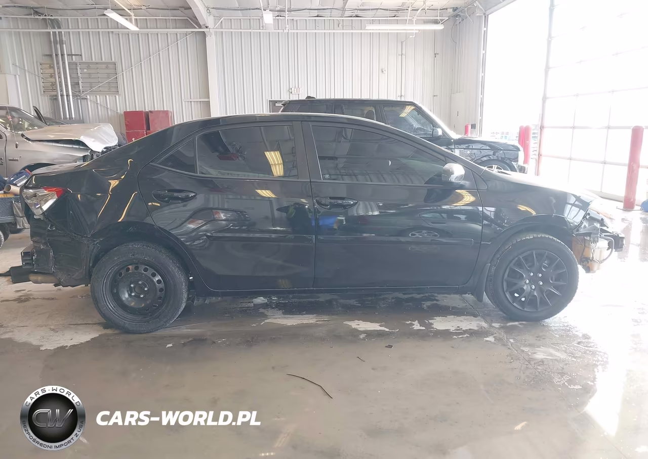 2017 Toyota Corolla Le VIN:2T1BURHE7HC923837 - 13