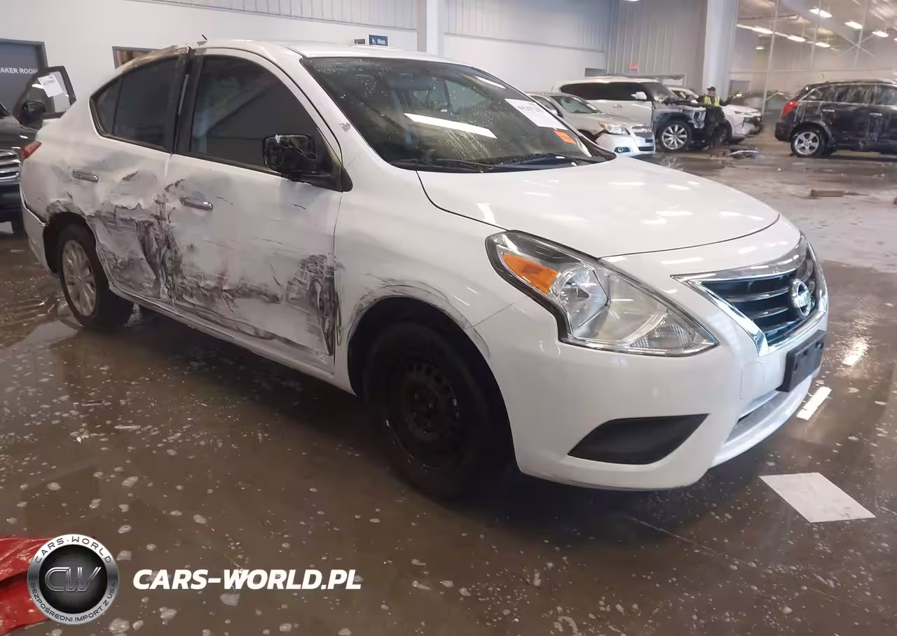 2018 Nissan Versa 1.6 Sv