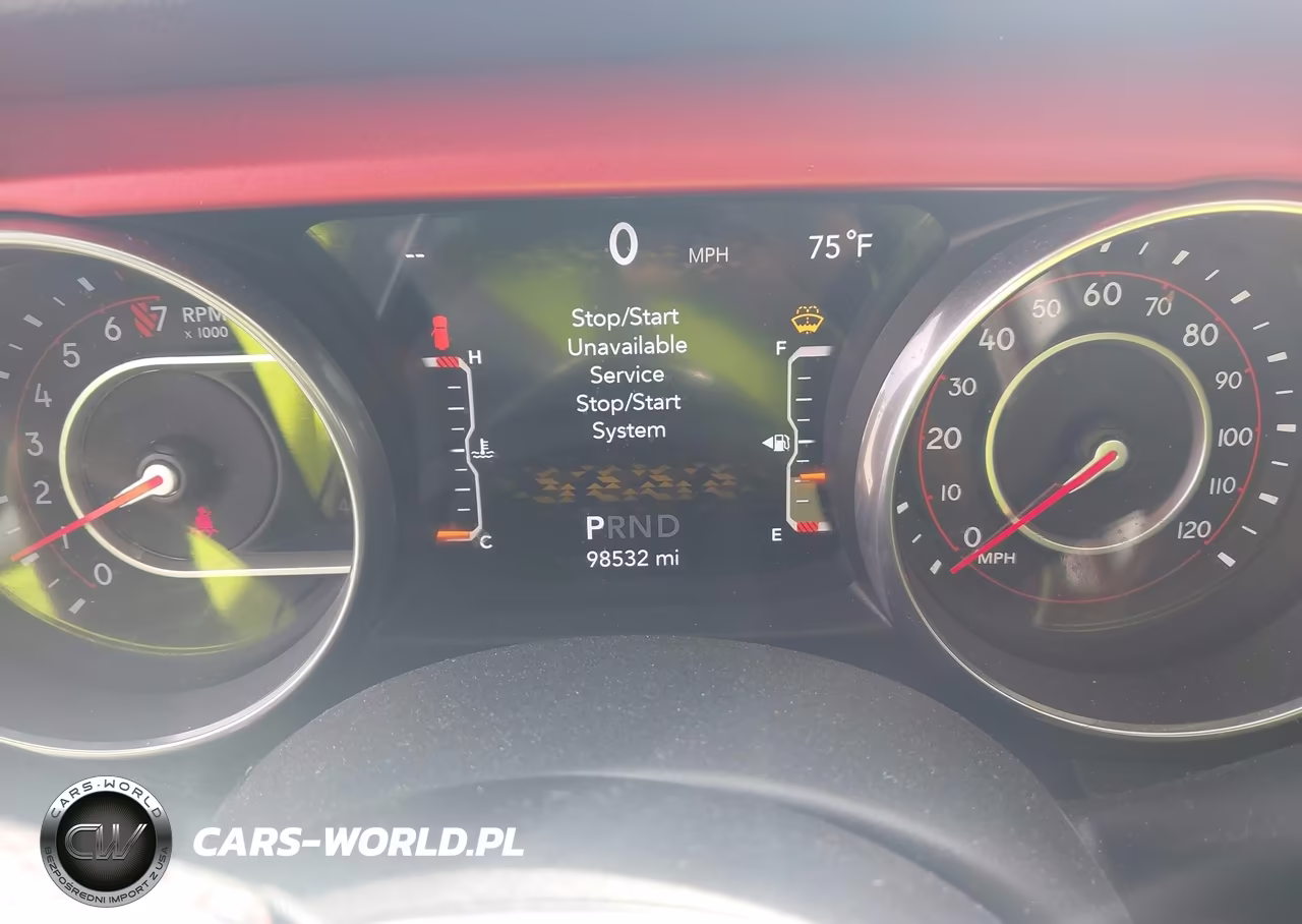 2018 Jeep Wrangler Unlimited Rubicon 4X4 VIN:1C4HJXFG8JW123301 - 15
