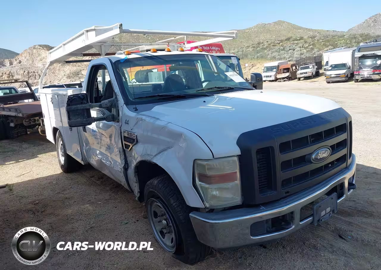 2010 Ford F-350 Chassis Xl-Xlt