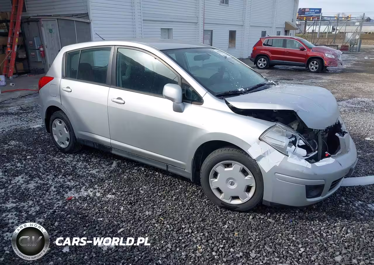 2010 Nissan Versa 1.8S