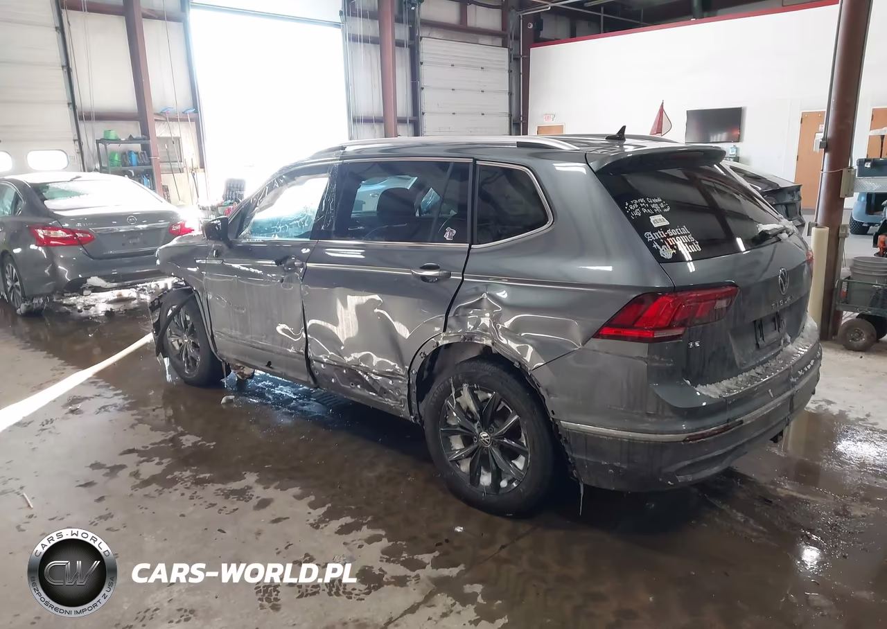 2024 Volkswagen Tiguan 2.0T Se-2.0T Wolfsburg Edition VIN:3VV3B7AX7RM047128 - 3