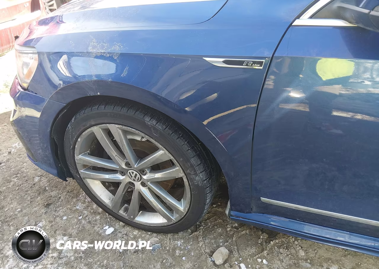 2017 Volkswagen Passat 1.8T R-Line VIN:1VWDT7A3XHC011749 - 19