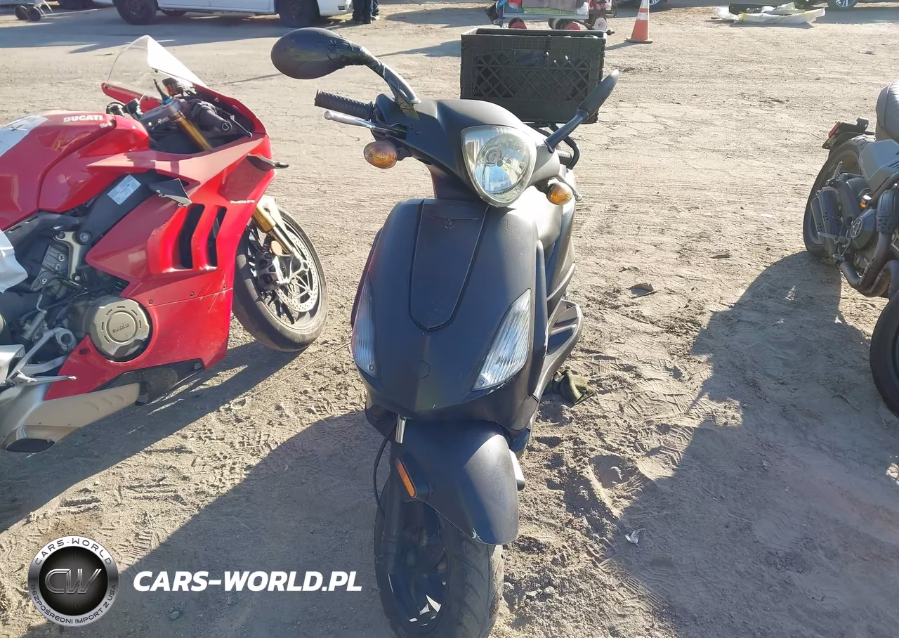 2010 Piaggio Fly 150 VIN:ZAPM578F5A4000122 - 5