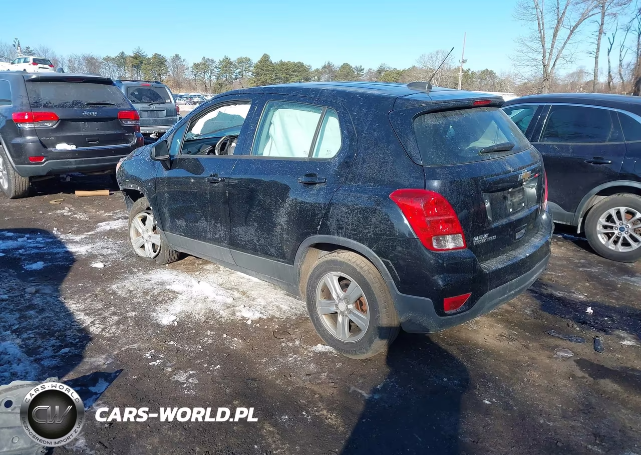 2017 Chevrolet Trax Ls VIN:3GNCJNSB6HL206726 - 3