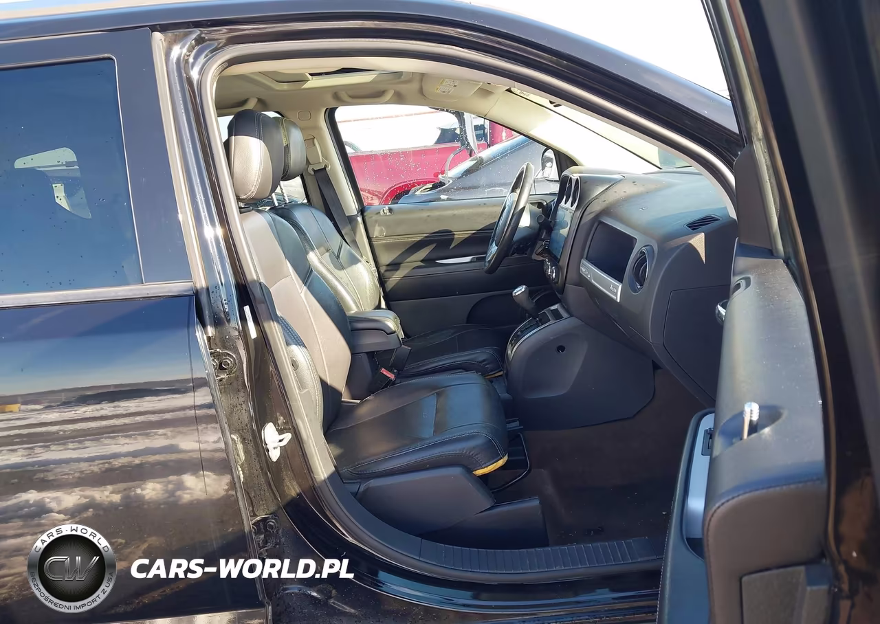2016 Jeep Compass High Altitude Edition VIN:1C4NJCEA6GD792681 - 5