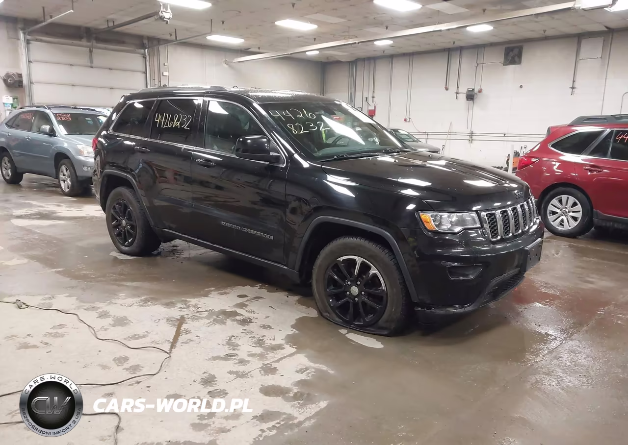 2018 Jeep Grand Cherokee Laredo E 4X4 – zdjęcie 1 z 15