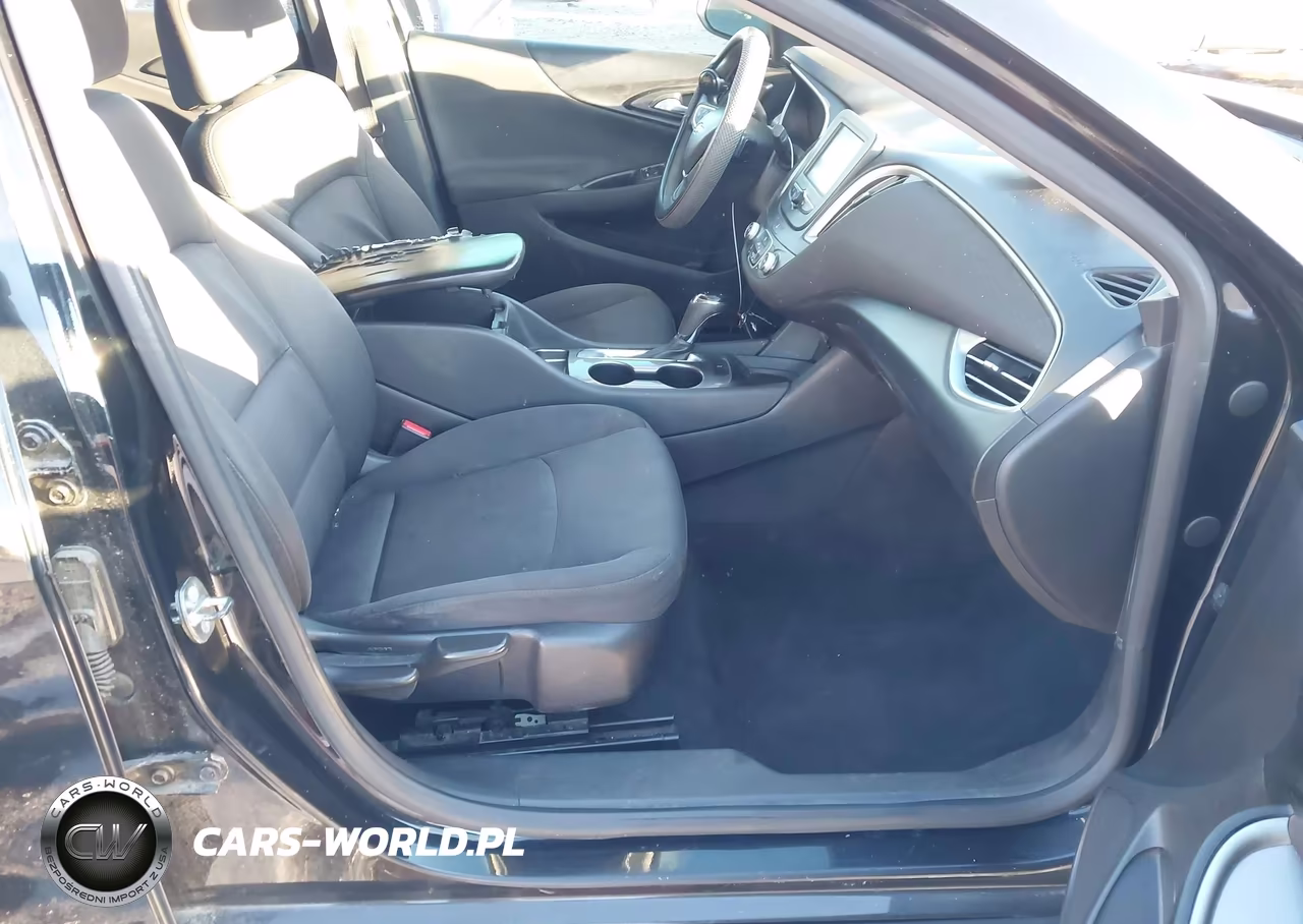 2018 Chevrolet Malibu 1Ls VIN:1G1ZB5ST2JF117396 - 5