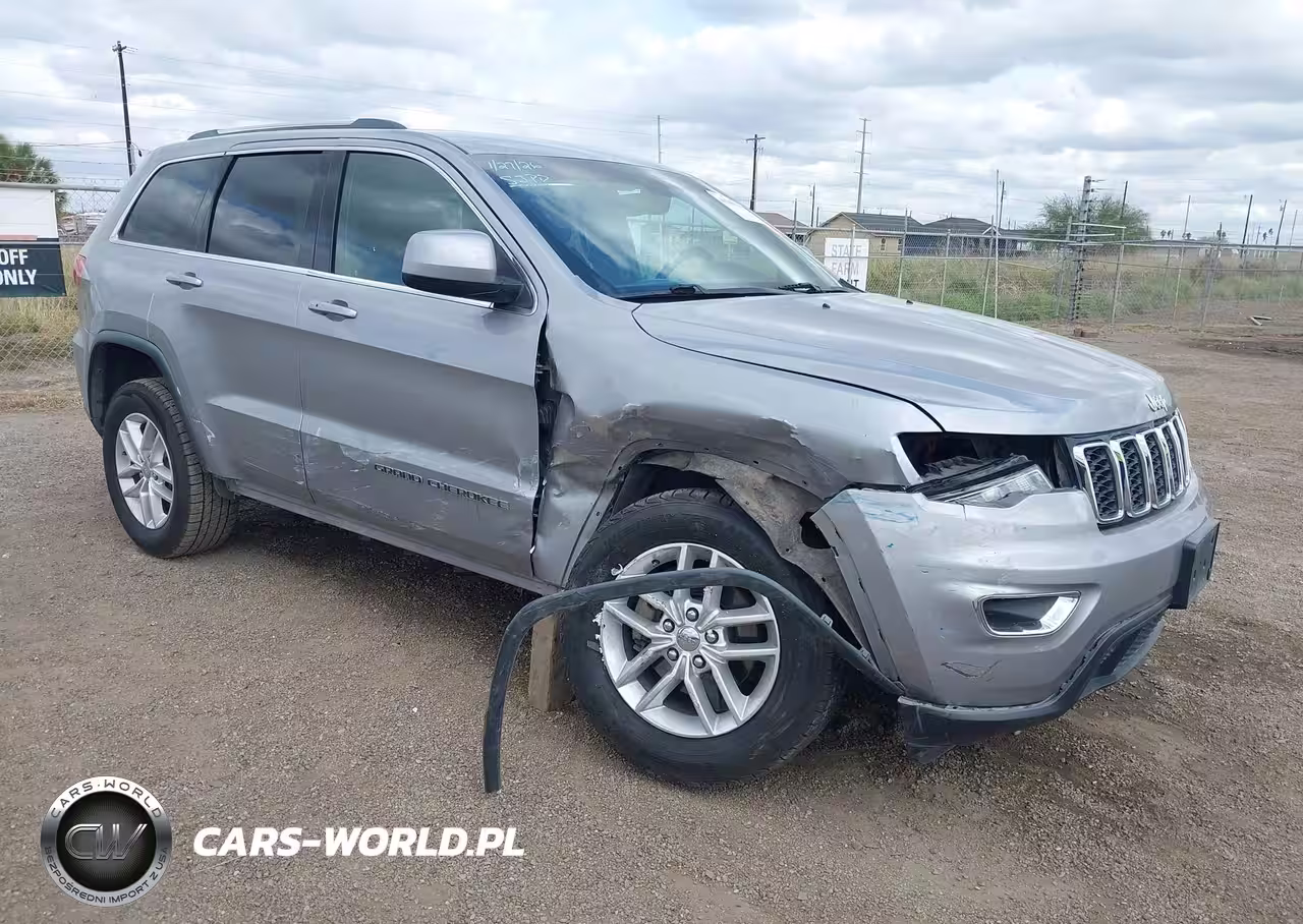 2017 Jeep Grand Cherokee Laredo 4X2