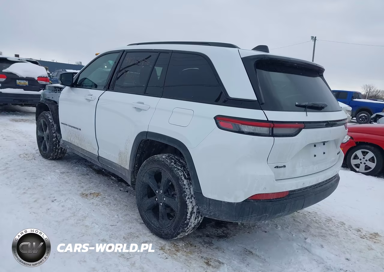 2025 Jeep Grand Cherokee Limited VIN:1C4RJHBG1S8747429 - 3