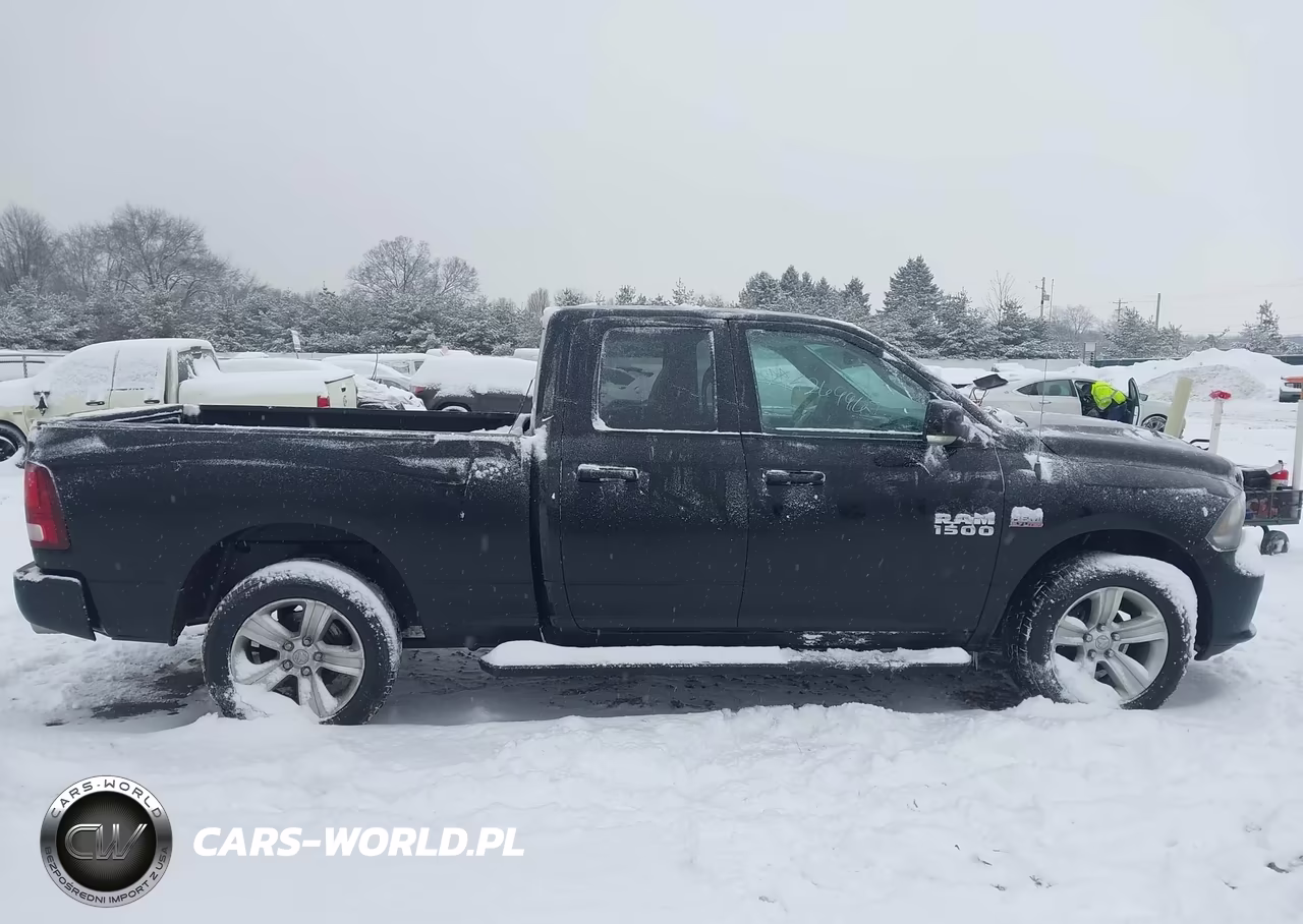 2013 Ram 1500 Sport VIN:1C6RR7HT5DS718424 - 13