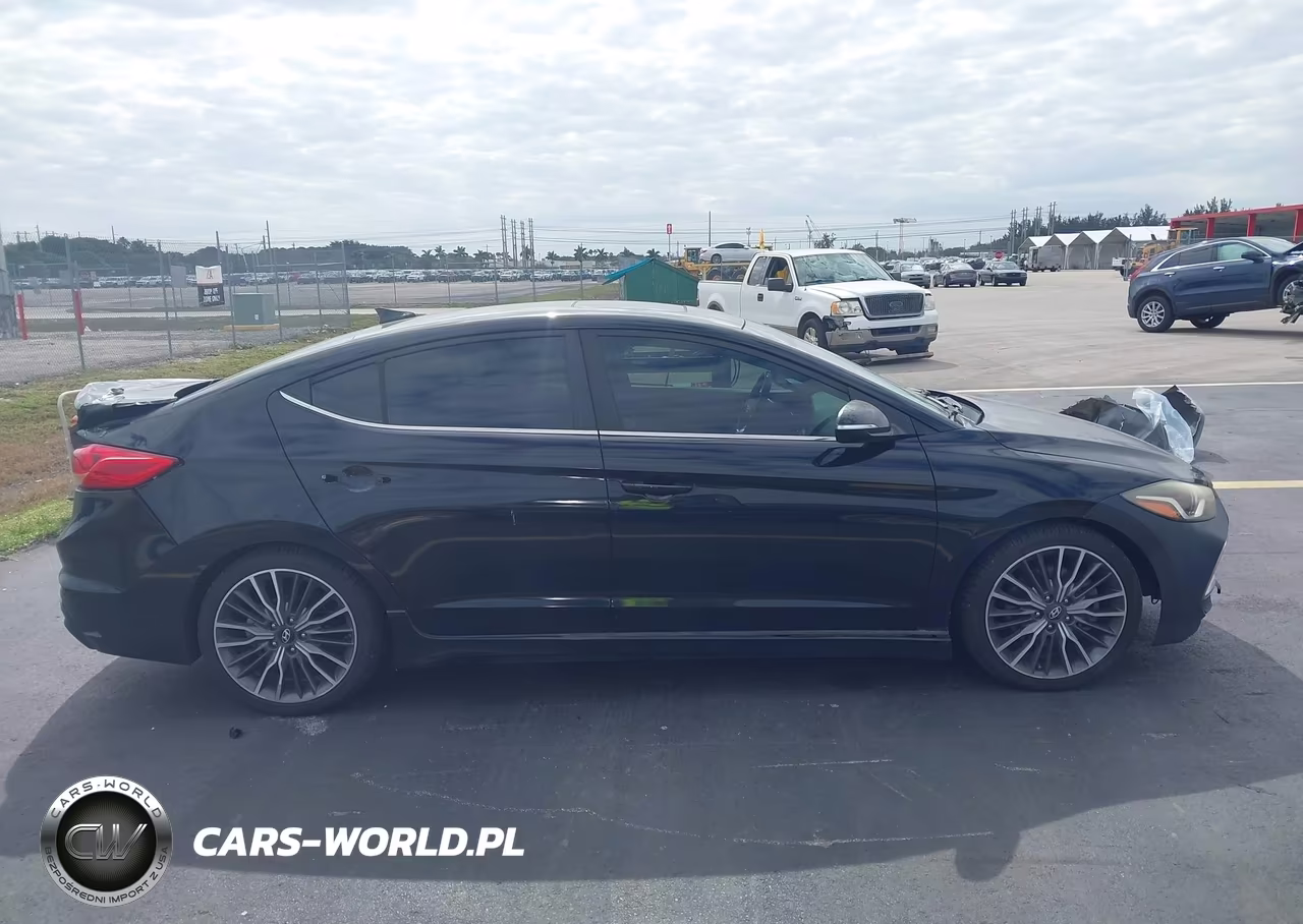 2018 Hyundai Elantra Sport VIN:KMHD04LB8JU512777 - 13