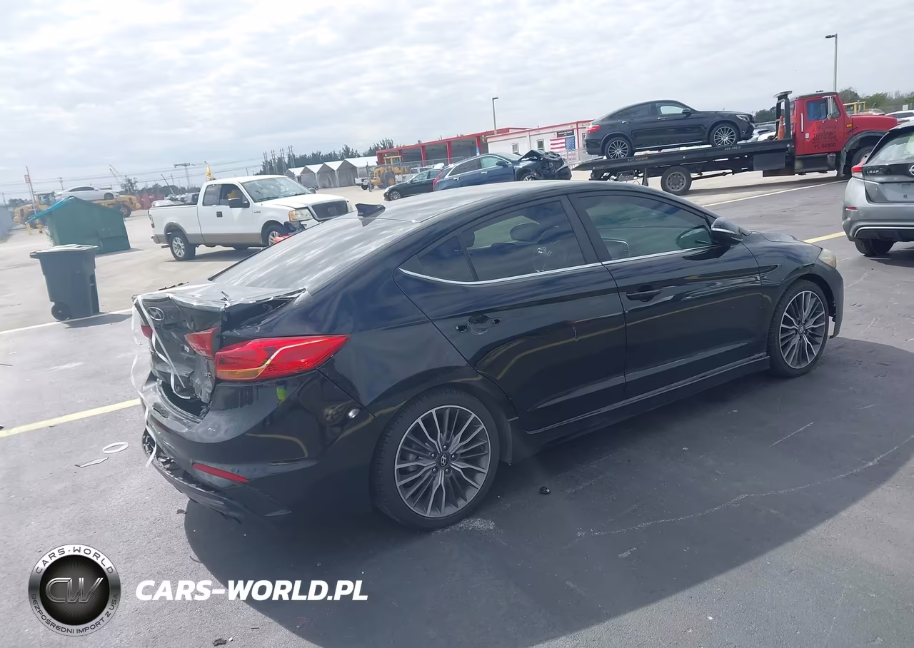 2018 Hyundai Elantra Sport VIN:KMHD04LB8JU512777 - 4