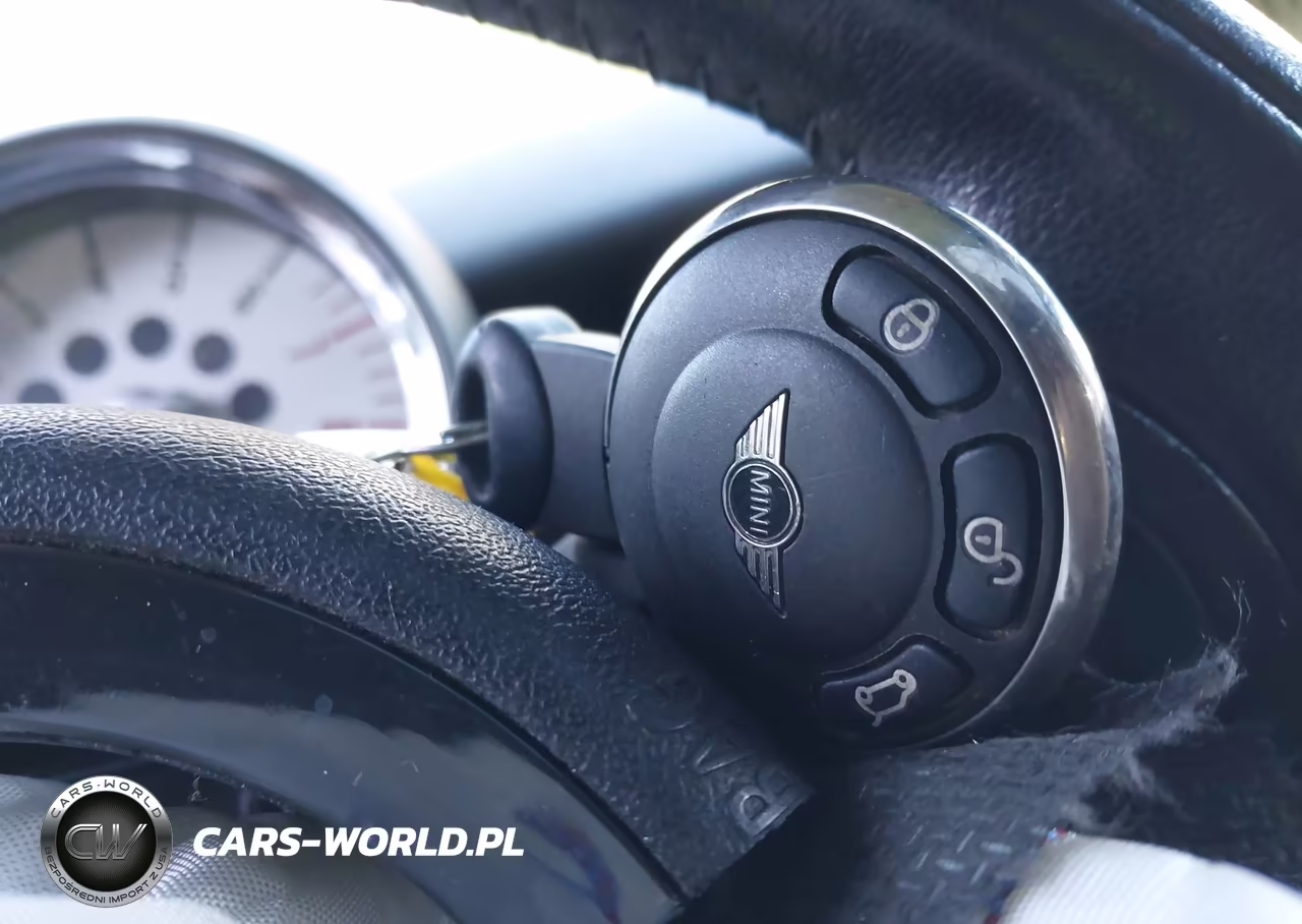 2012 Mini Cooper S VIN:WMWSV3C55CTY29052 - 11
