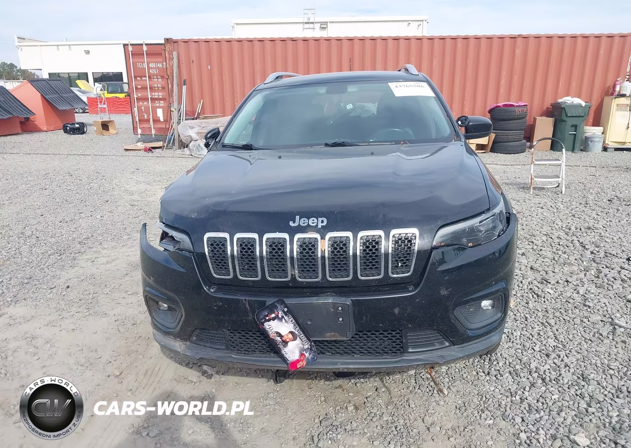 2019 Jeep Cherokee Latitude Plus 4X4 VIN:1C4PJMLB5KD161486 - 12