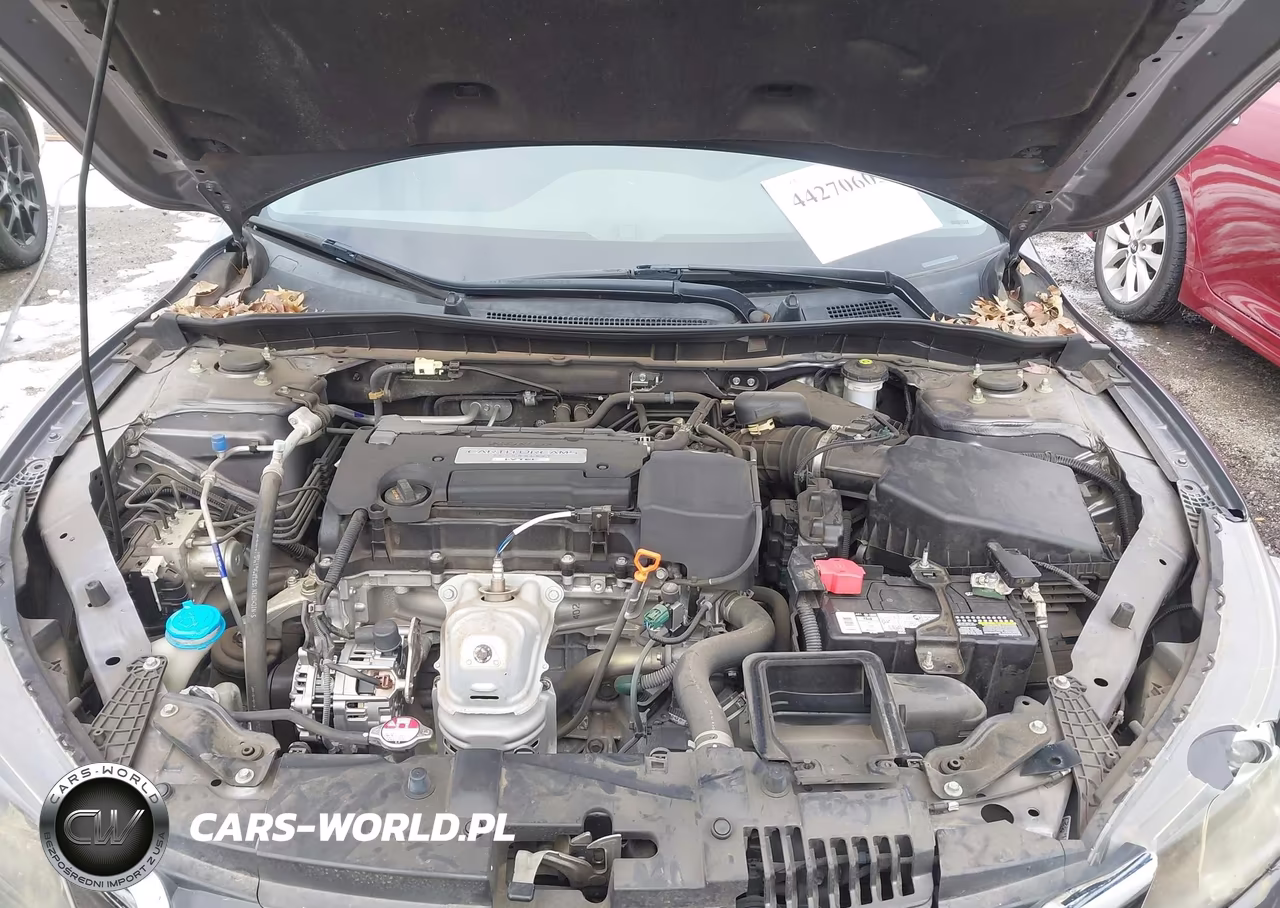 2015 Honda Accord Lx VIN:1HGCR2F31FA196373 - 10