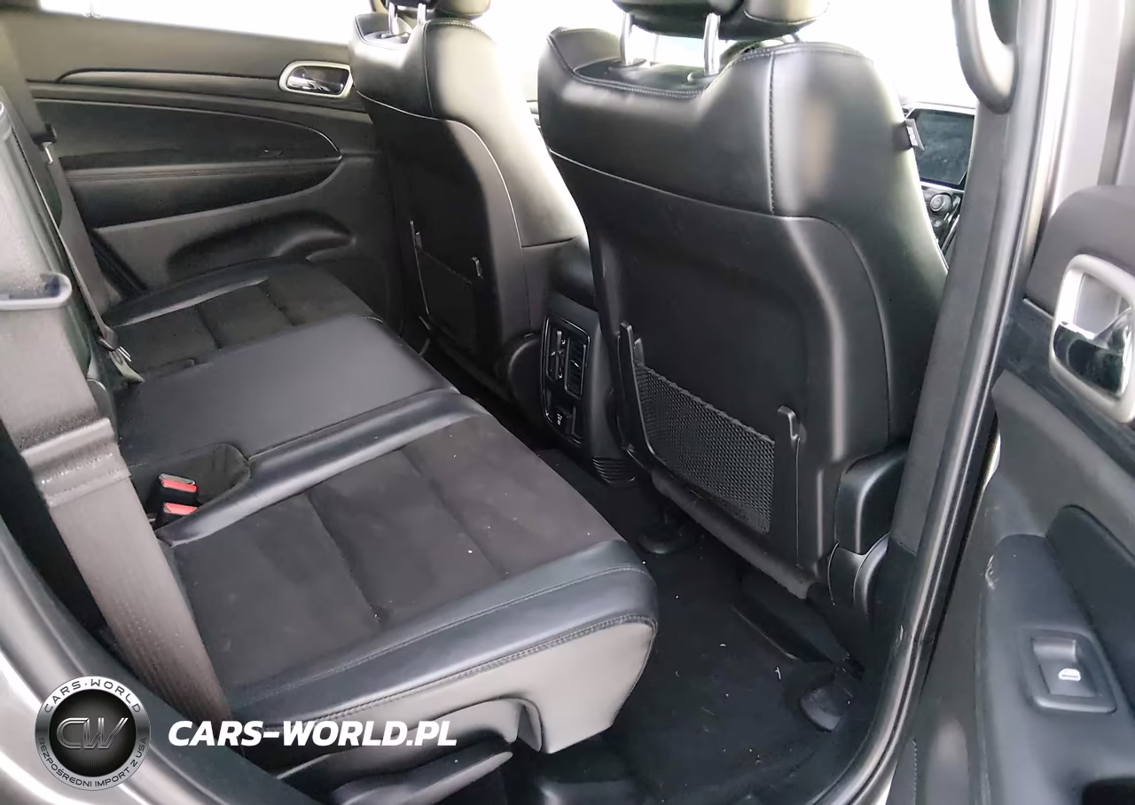2019 Jeep Grand Cherokee Altitude 4X4 VIN:1C4RJFAG5KC829389 - 8