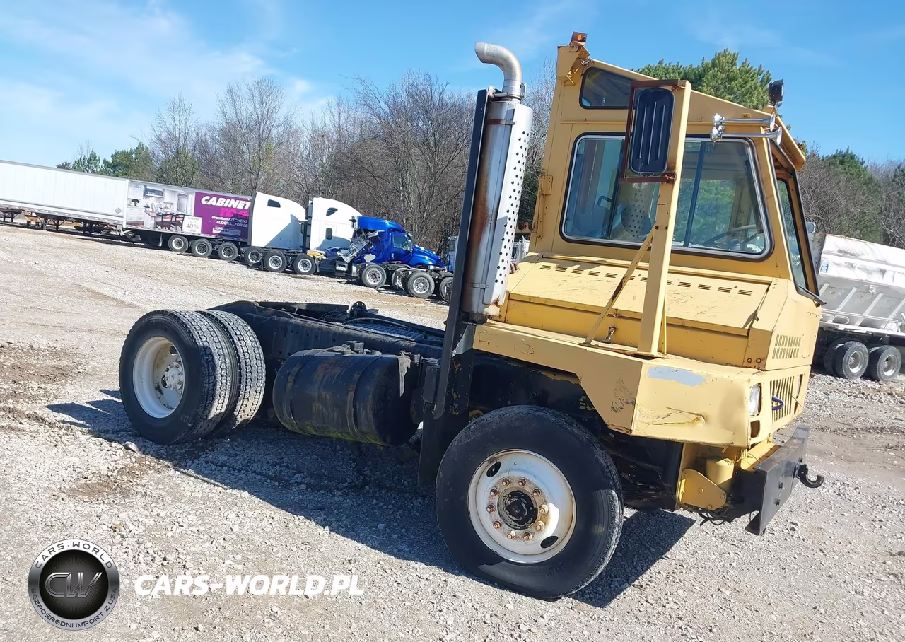 2000 Ottawa Truck