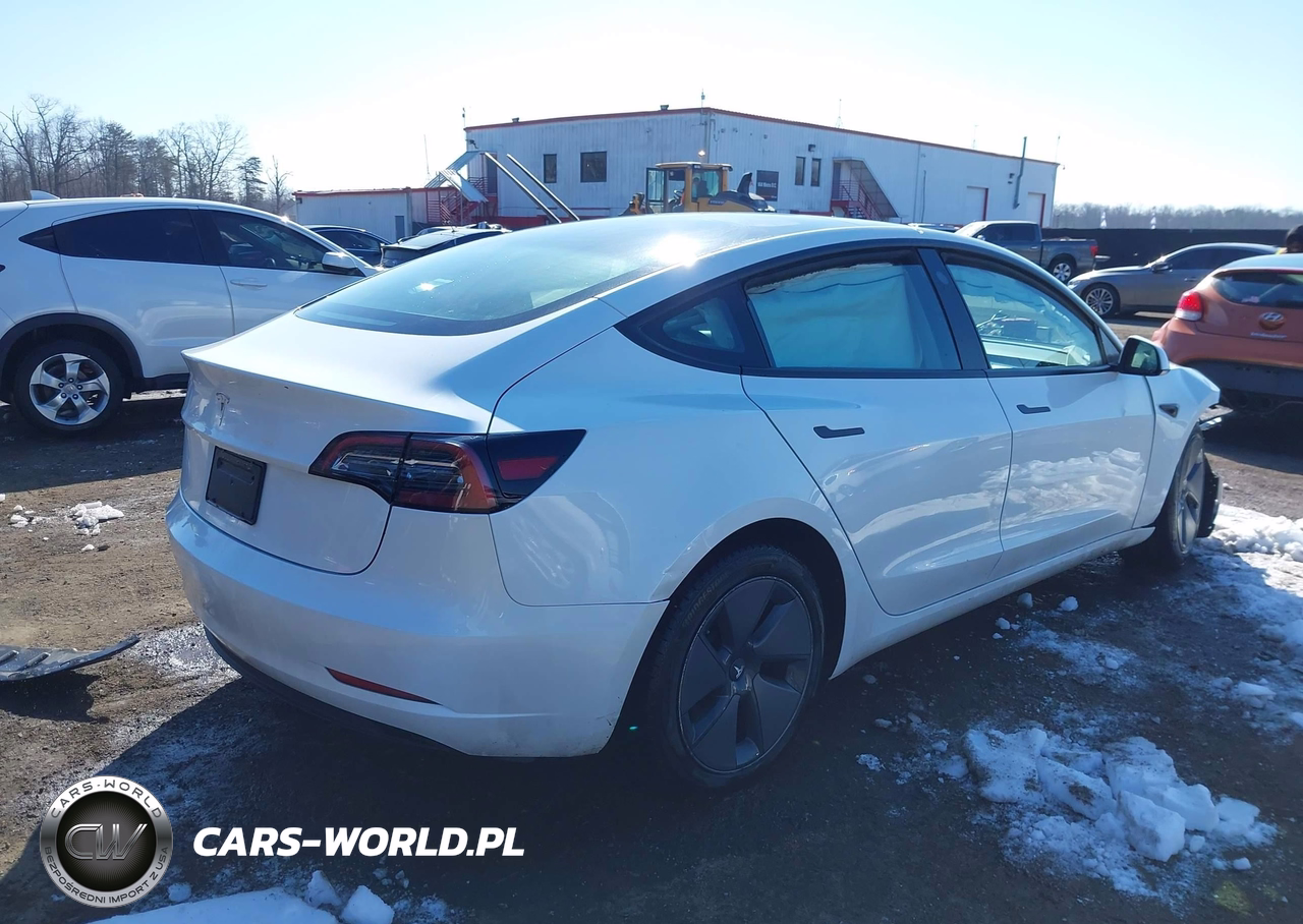 2023 Tesla Model 3 Rear-Wheel Drive VIN:5YJ3E1EAXPF672276 - 4
