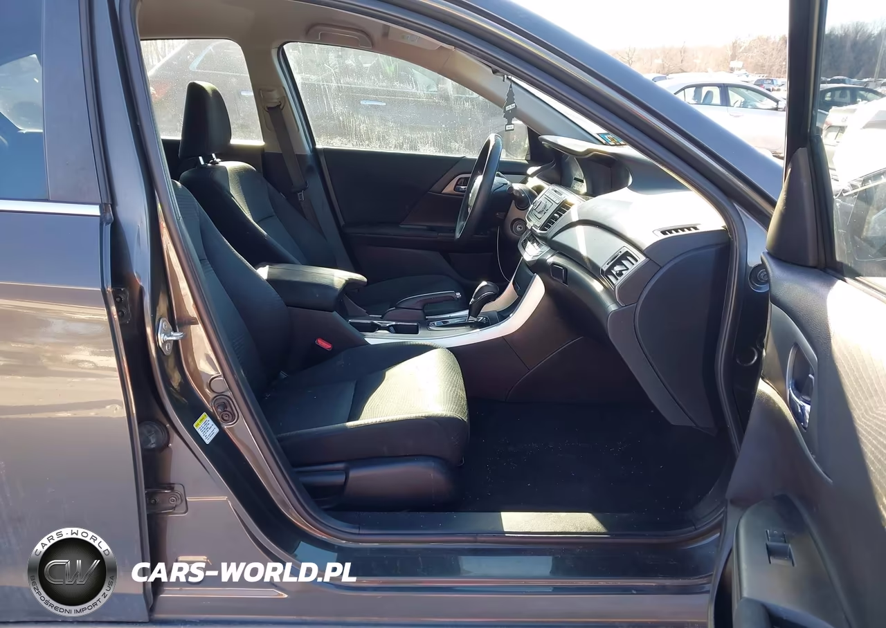 2015 Honda Accord Lx VIN:1HGCR2F32FA040424 - 5