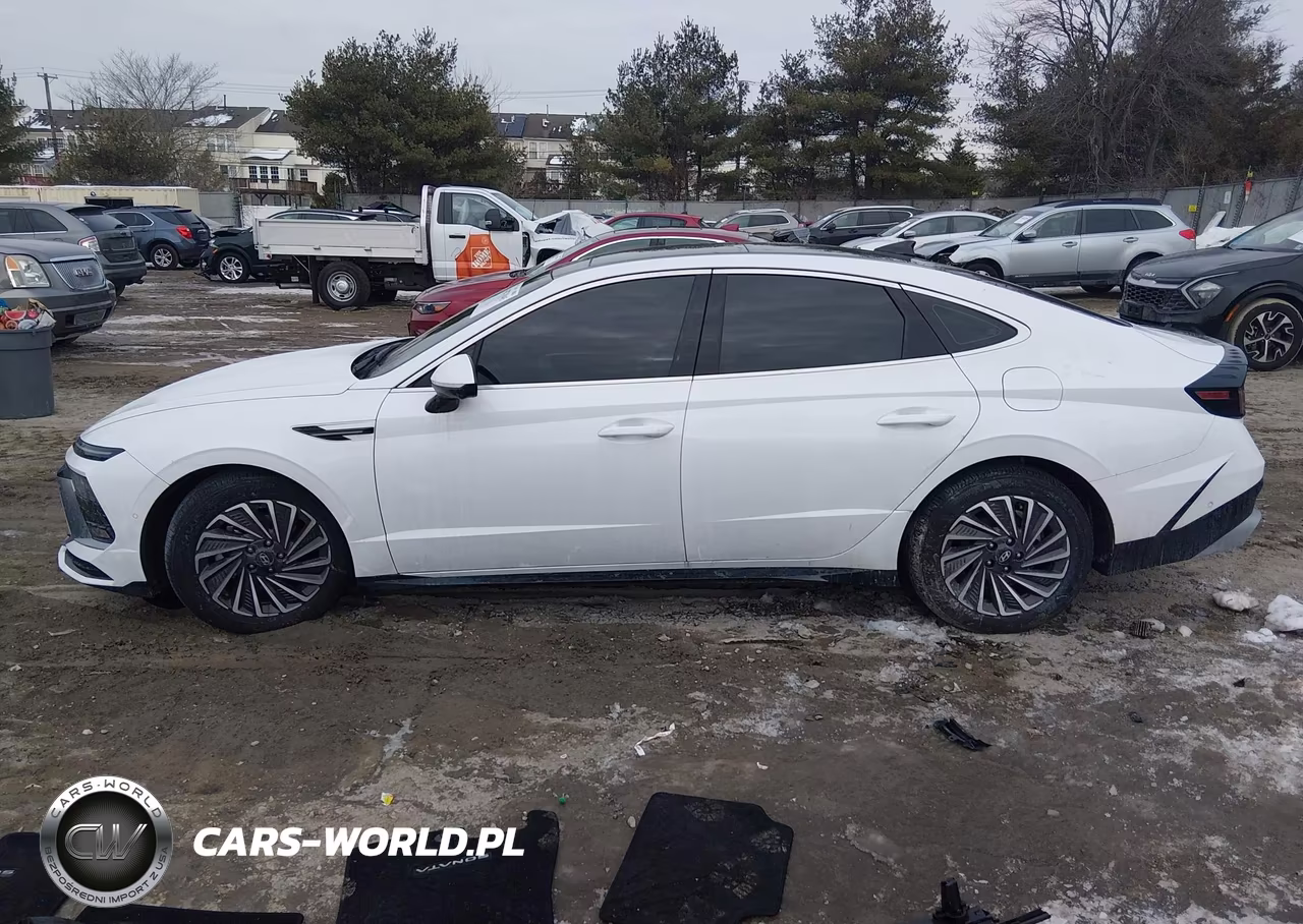 2026 Hyundai Sonata Hybrid Limited VIN:KMHL54JJ2TA138310 - 15
