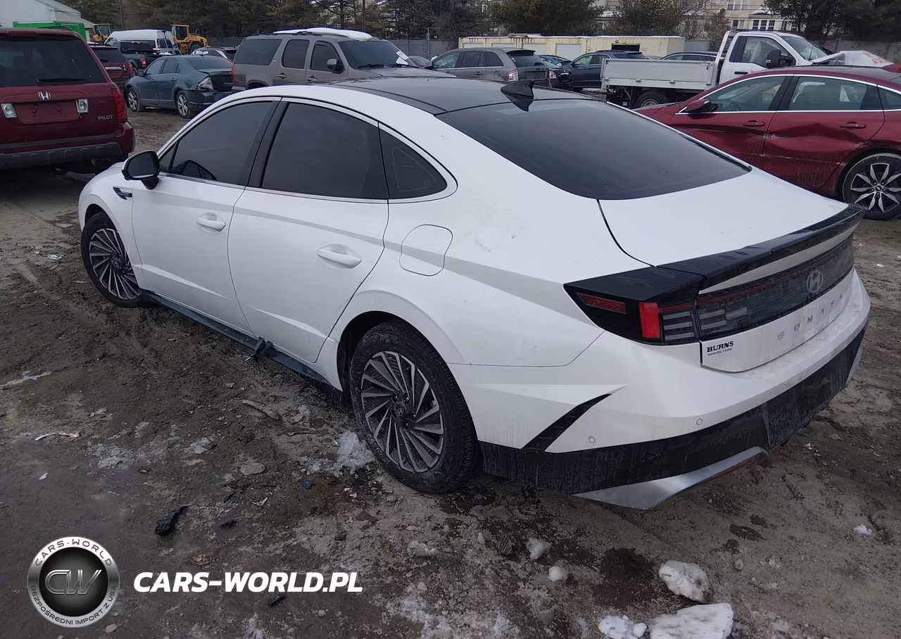 2026 Hyundai Sonata Hybrid Limited VIN:KMHL54JJ2TA138310 - 3