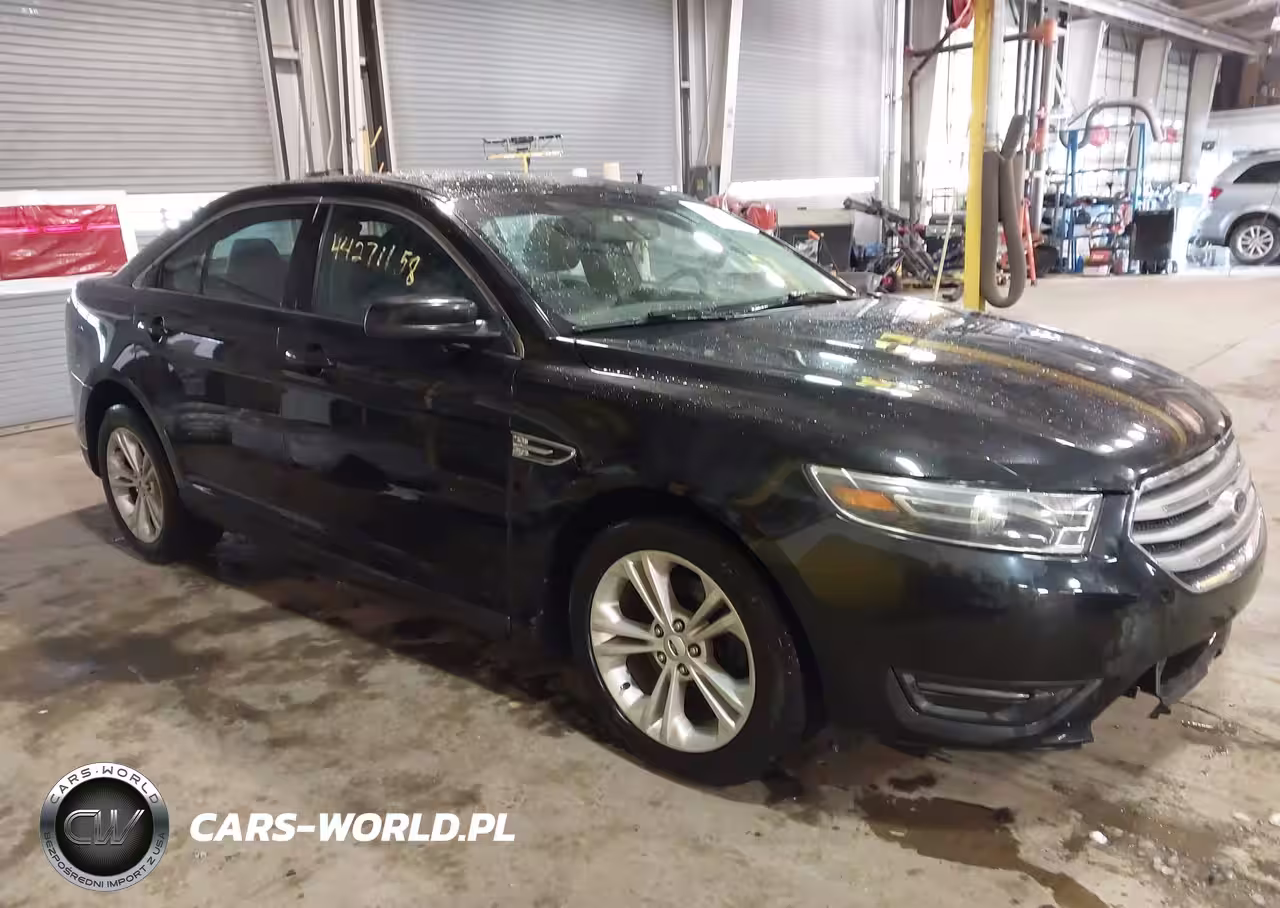 2015 Ford Taurus Sel