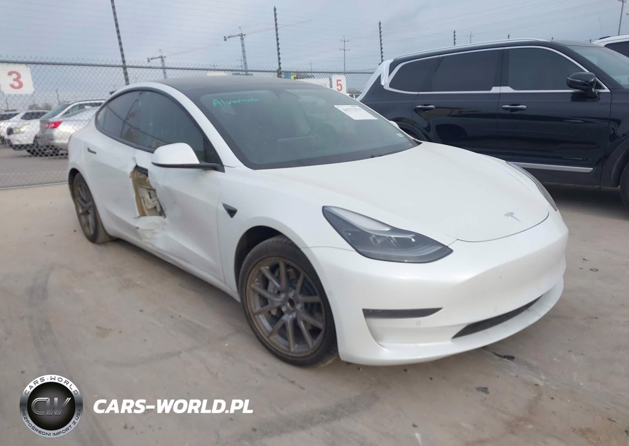 2021 Tesla Model 3 Standard Range Plus Rear-Wheel Drive