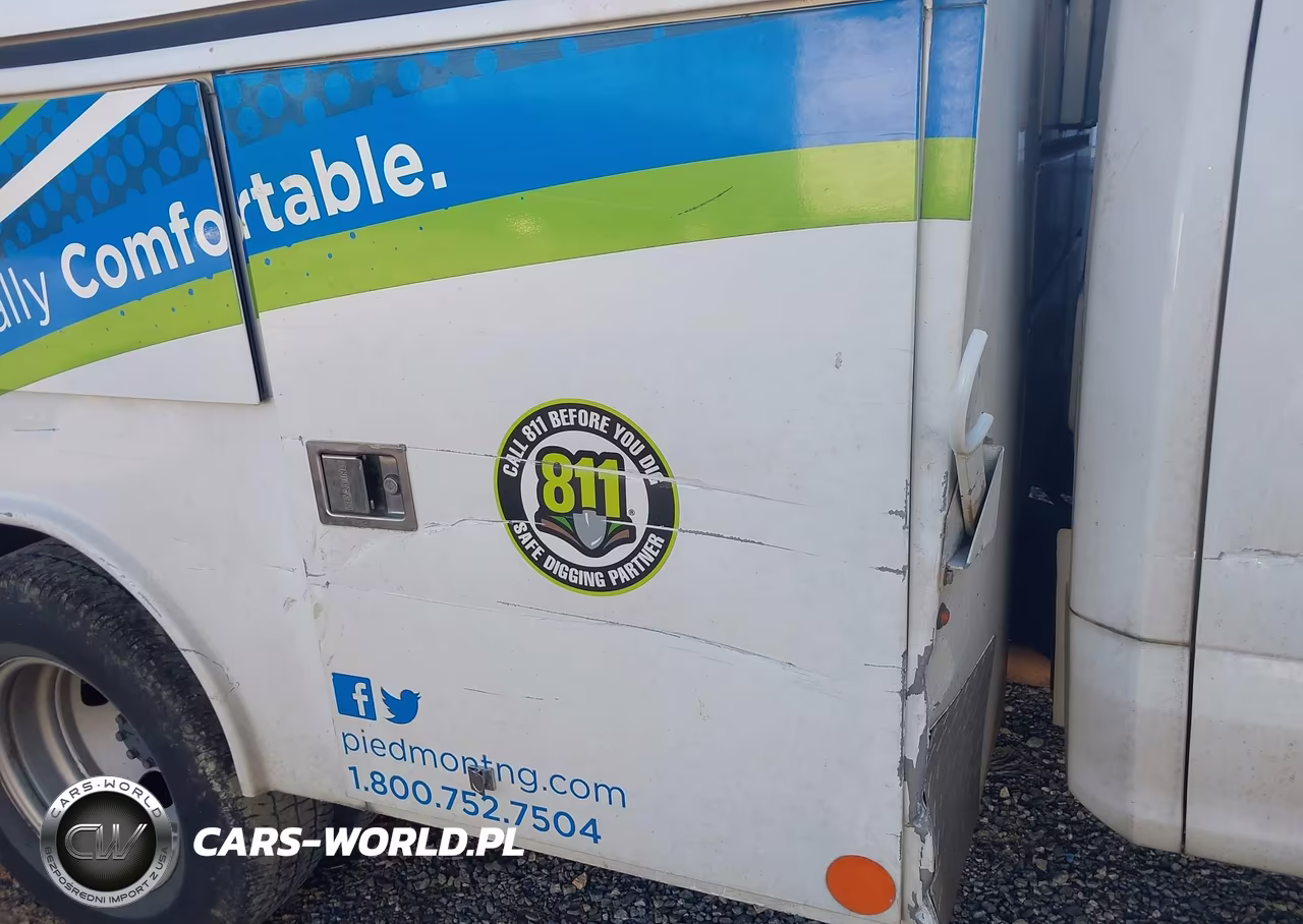 2019 Ford F-350 Chassis Xl VIN:1FD8X3G64KEC15179 - 18