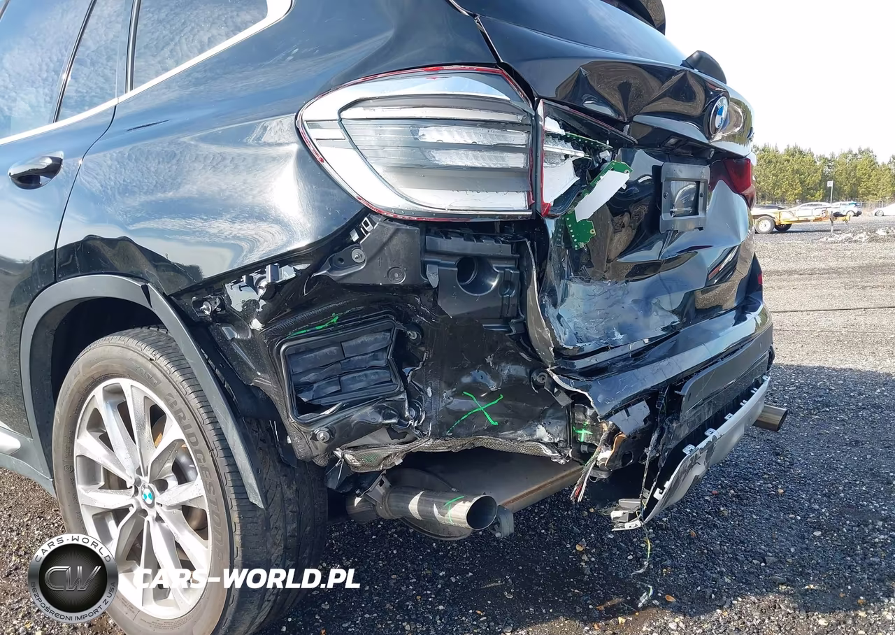 2018 BMW X3 xDrive30I VIN:5UXTR9C53JLD61464 - 6