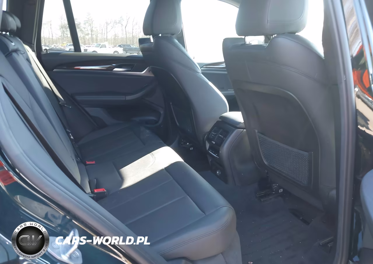 2018 BMW X3 xDrive30I VIN:5UXTR9C53JLD61464 - 8