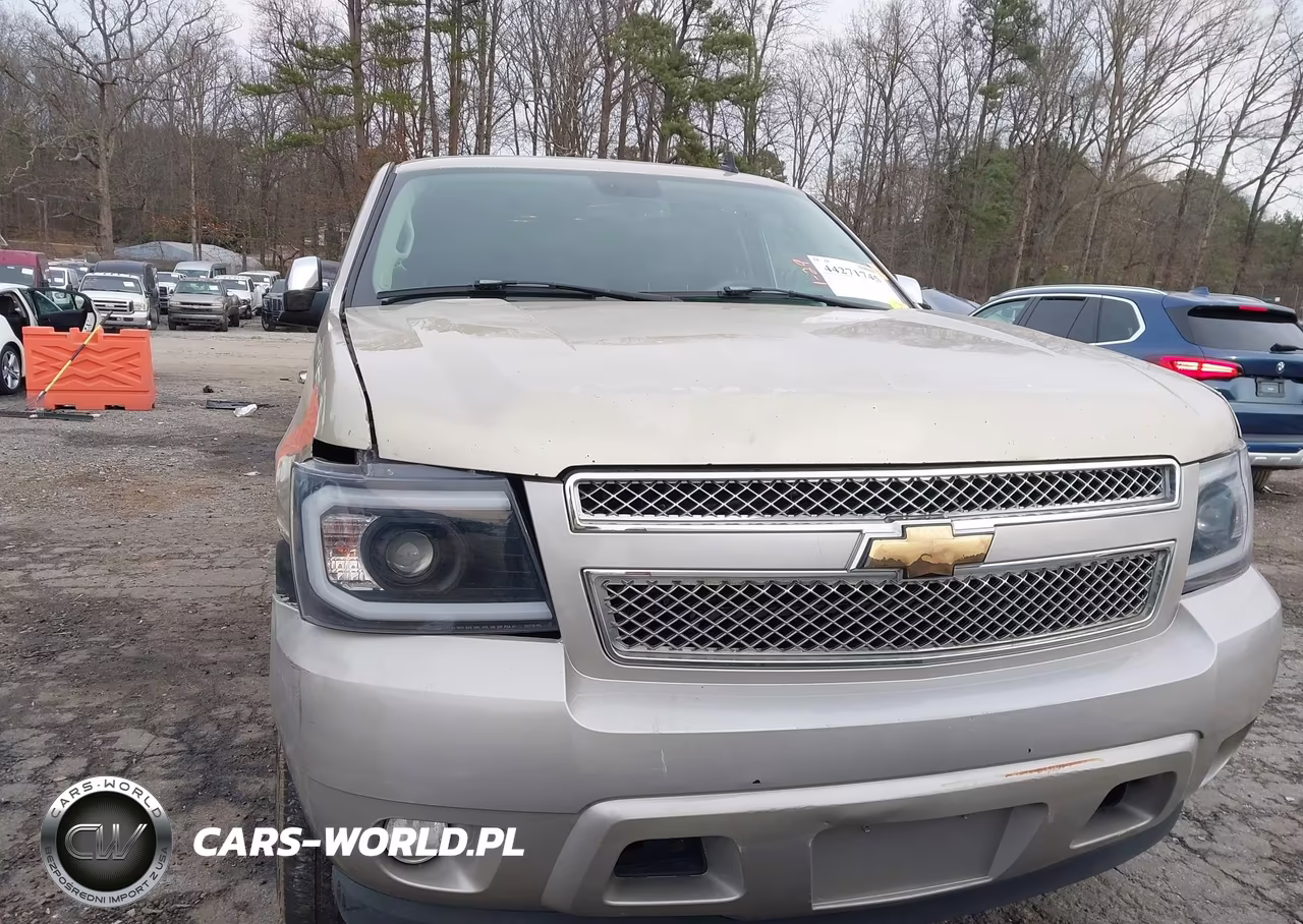 2007 Chevrolet Tahoe Ltz VIN:1GNFC13087R146873 - 12