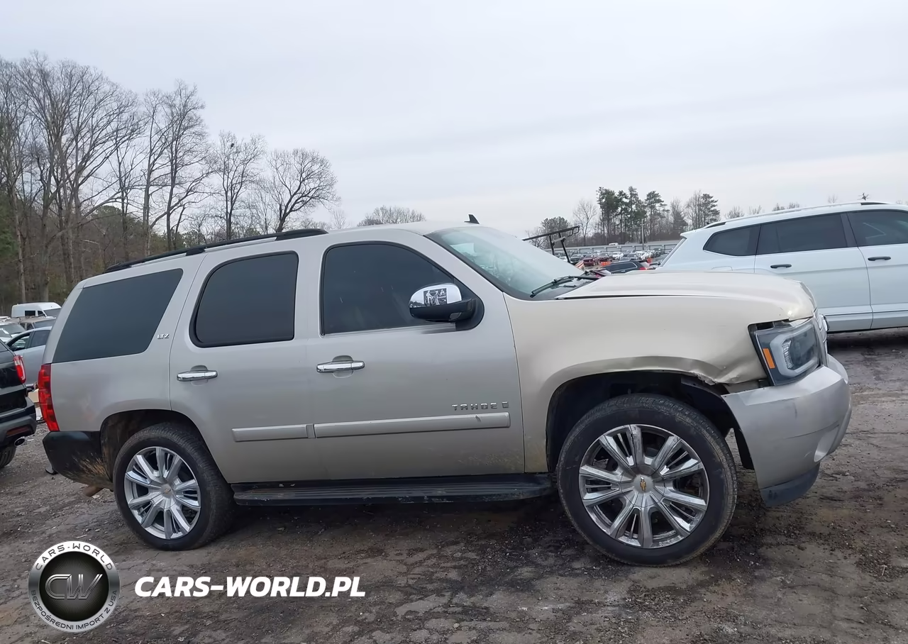 2007 Chevrolet Tahoe Ltz VIN:1GNFC13087R146873 - 13