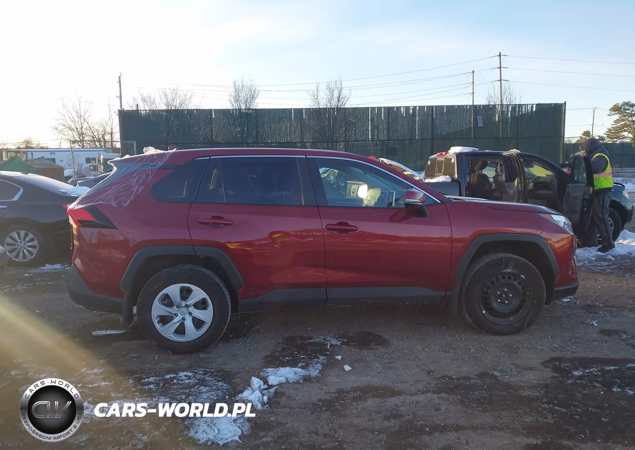 2025 Toyota Rav4 Le VIN:2T3G1RFV4SW583867 - 13