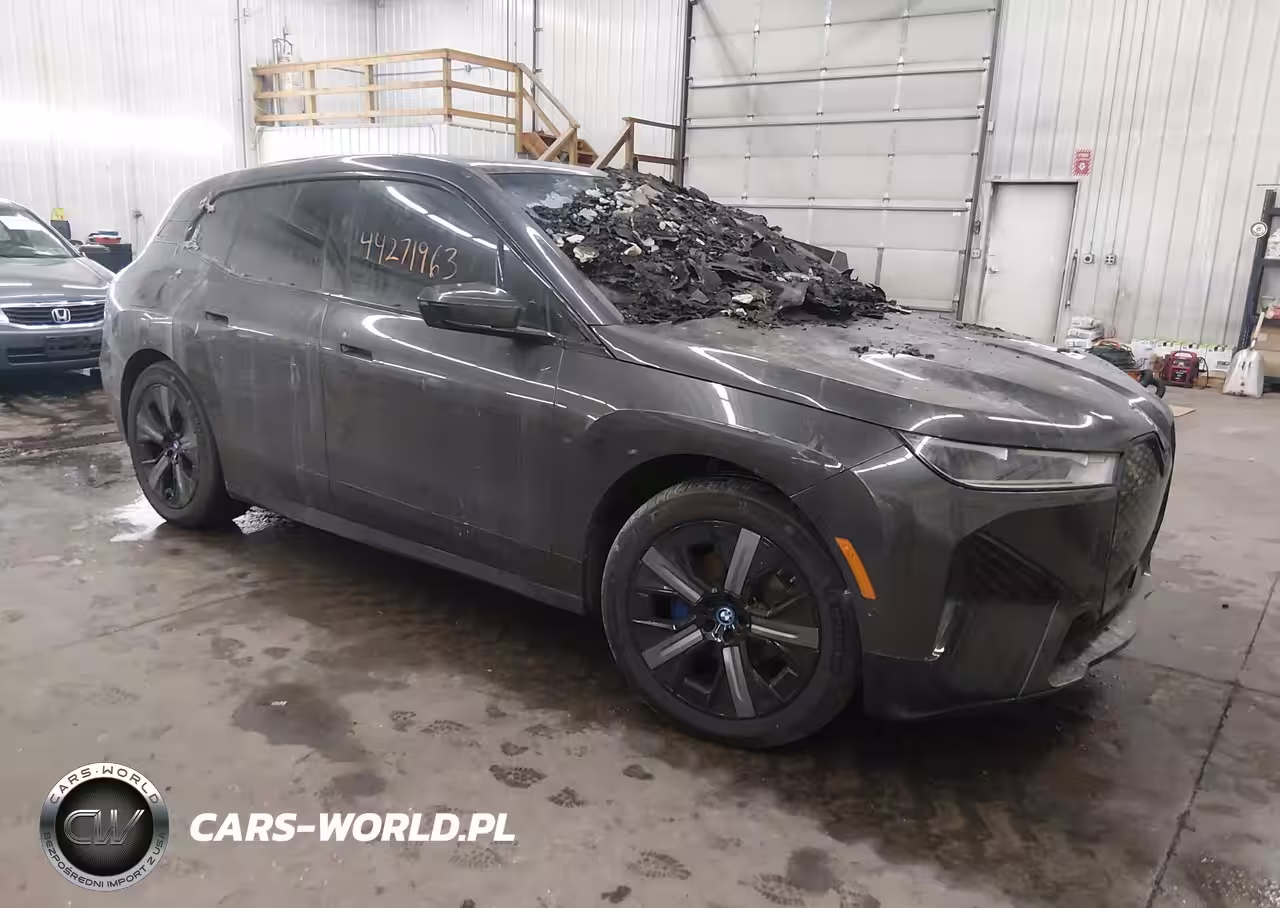 2024 BMW Ix xDrive50