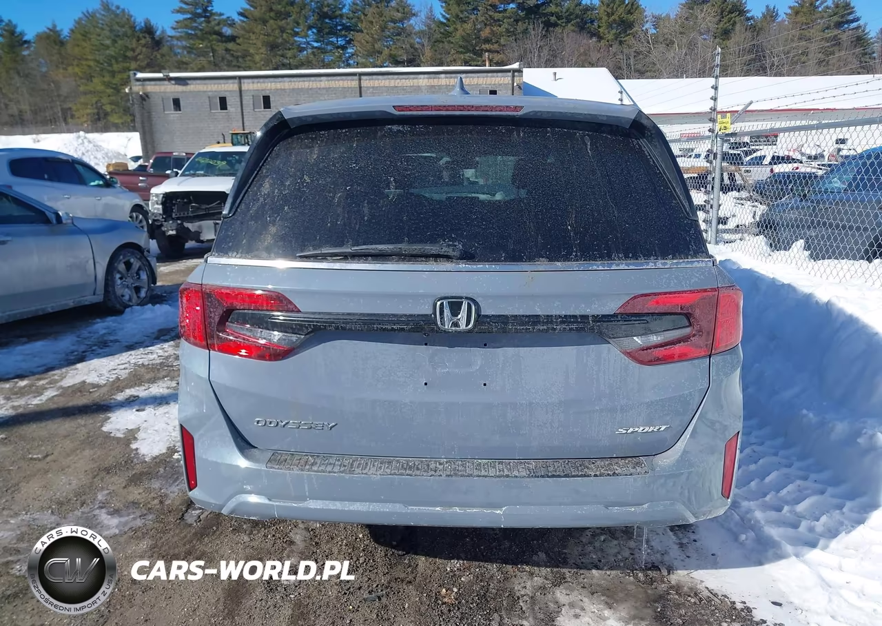 2025 Honda Odyssey Sport-L VIN:5FNRL6H71SB028560 - 15