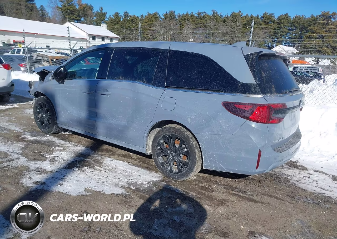 2025 Honda Odyssey Sport-L VIN:5FNRL6H71SB028560 - 3