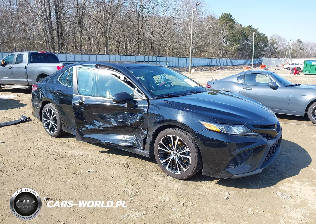 2020 Toyota Camry Se