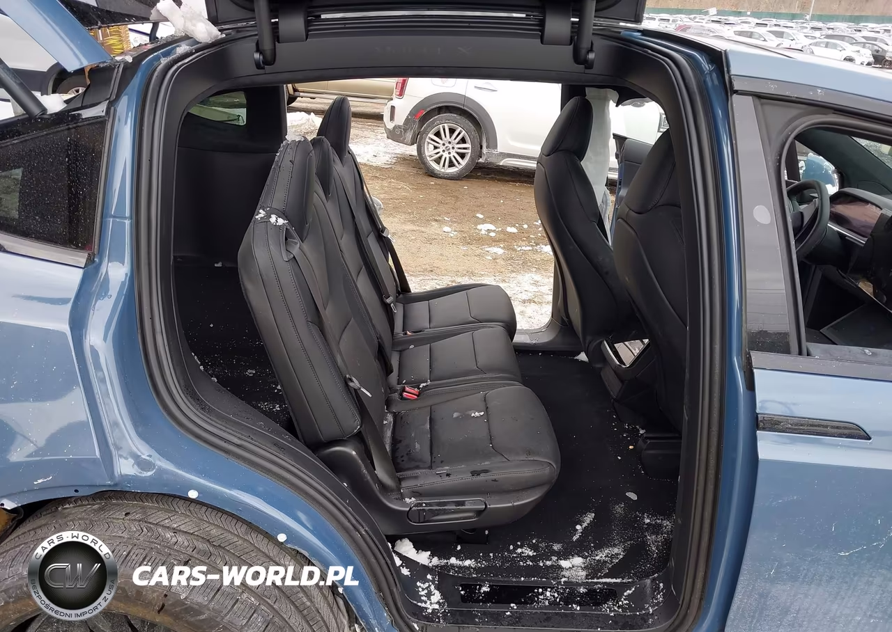 2026 Tesla Model X All-Wheel Drive VIN:7SAXCDE54TF479758 - 8