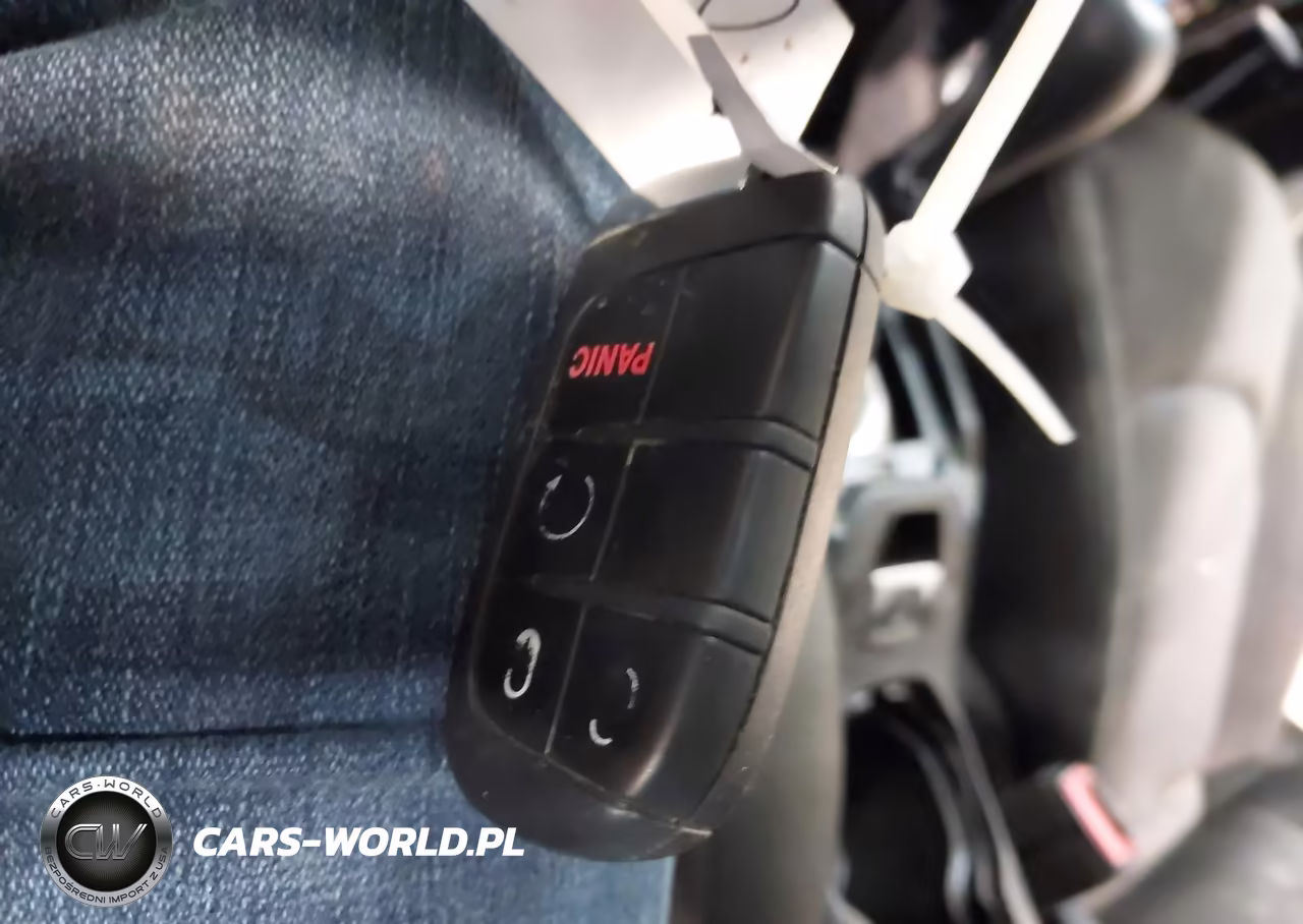 2016 Jeep Renegade Sport VIN:ZACCJBAT6GPD30499 - 11
