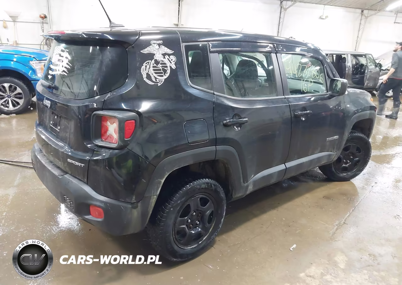 2016 Jeep Renegade Sport VIN:ZACCJBAT6GPD30499 - 4